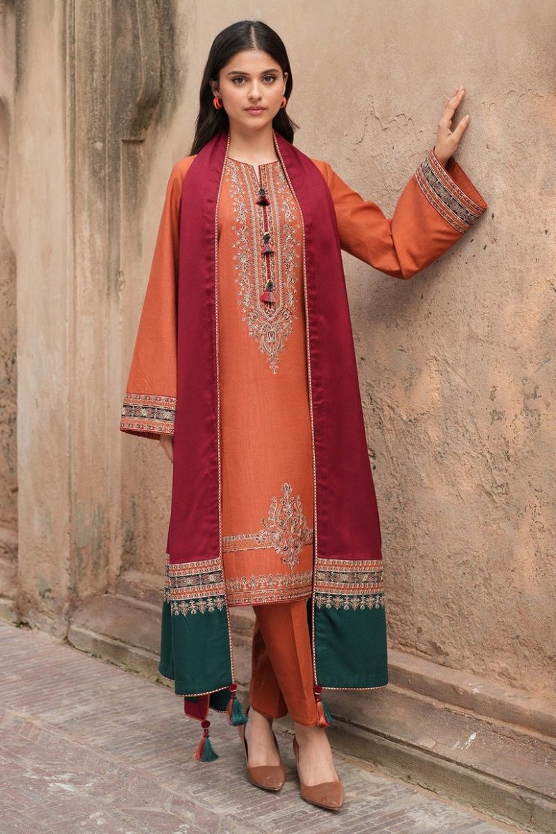 Jazmin-Urge-Asling | Dhanak 3 PC | Embroidered