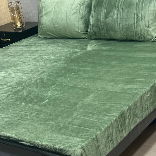 VELORA Soft Velvet Fleece Bedsheet – King Size